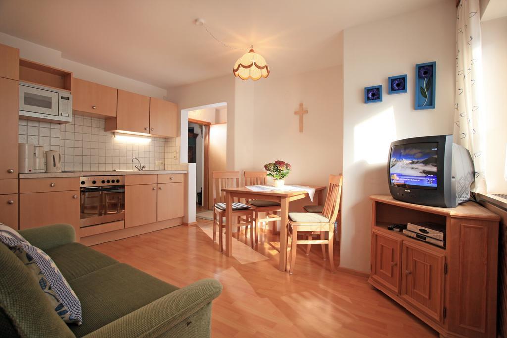 Apartament Gugghof Hopfgarten im Brixental Pokój zdjęcie